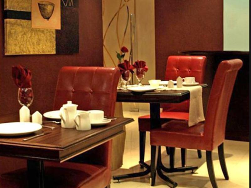 Al Sharq Hotel - Baithans Sharjah Esterno foto