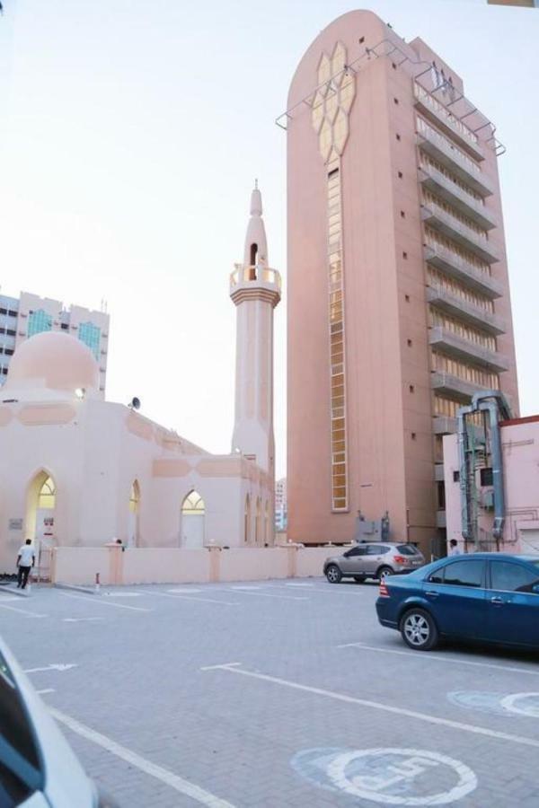 Al Sharq Hotel - Baithans Sharjah Esterno foto